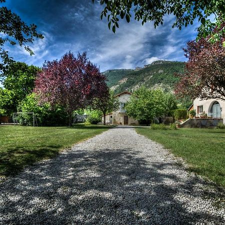 La Roulotte Villa Chatillon-en-Diois Ngoại thất bức ảnh