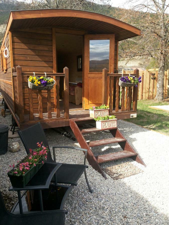 La Roulotte Villa Chatillon-en-Diois Ngoại thất bức ảnh
